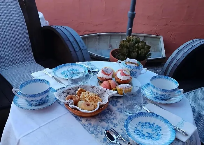 Oda ve Kahvaltı Ammentos 3*